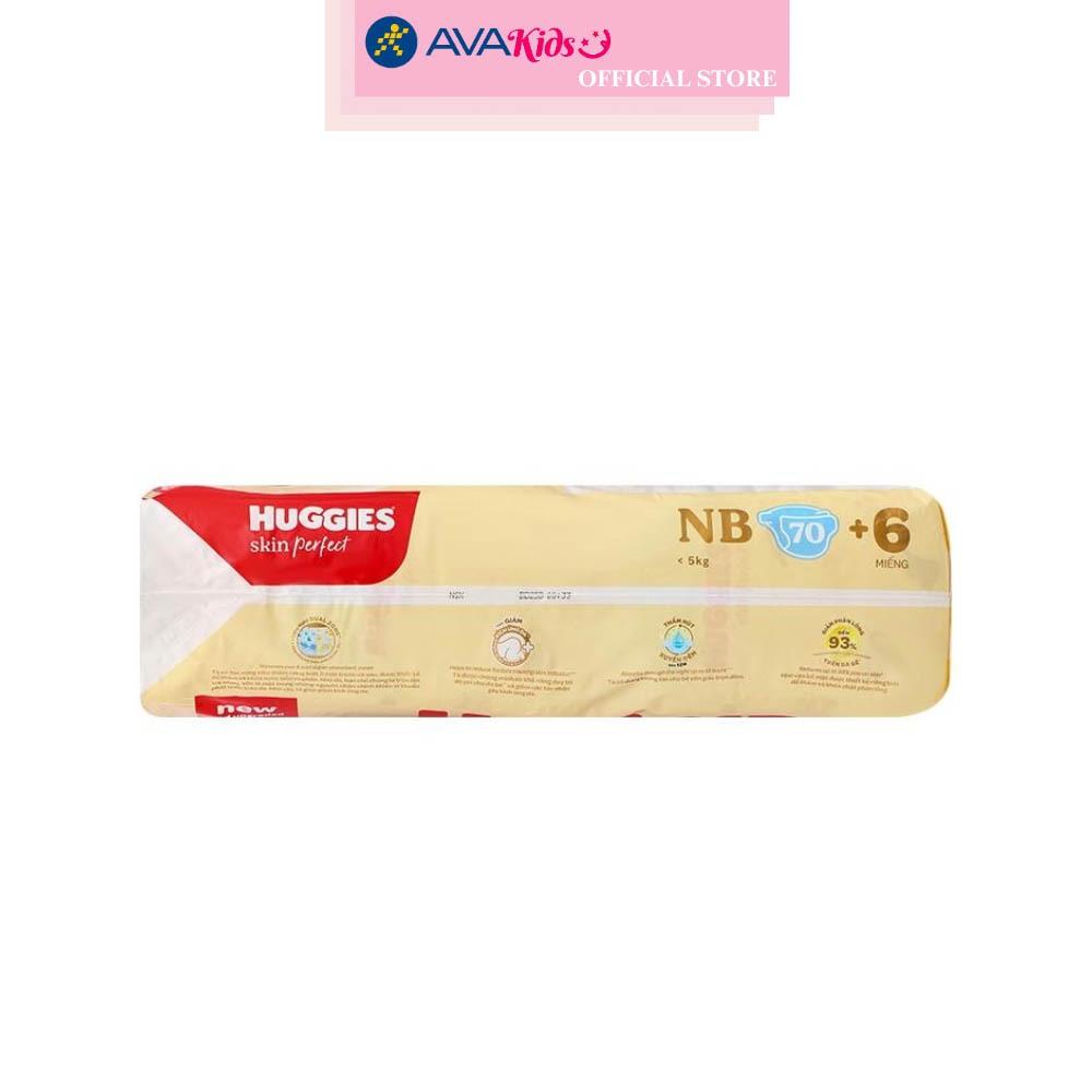 Tã dán Huggies Skin Perfect size NB 70 + 6 miếng (Dưới 5 kg) - Giao bao bì ngẫu nhiên