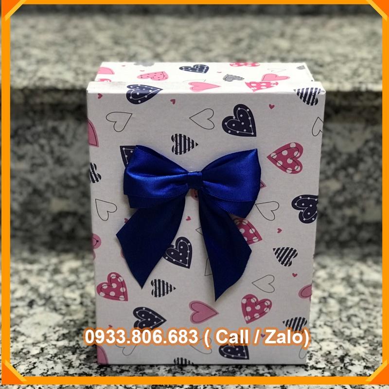 Hộp quà hình chữ nhật 23cmx16cm cao 9.5cm