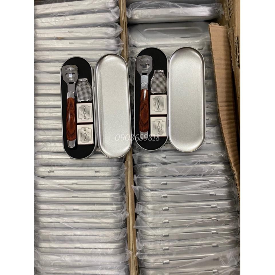 Dụng Cụ Làm Sạch Da Chết Cho Gót Chân Chất Liệu Thép Carbon HỘP THIẾC XÁM