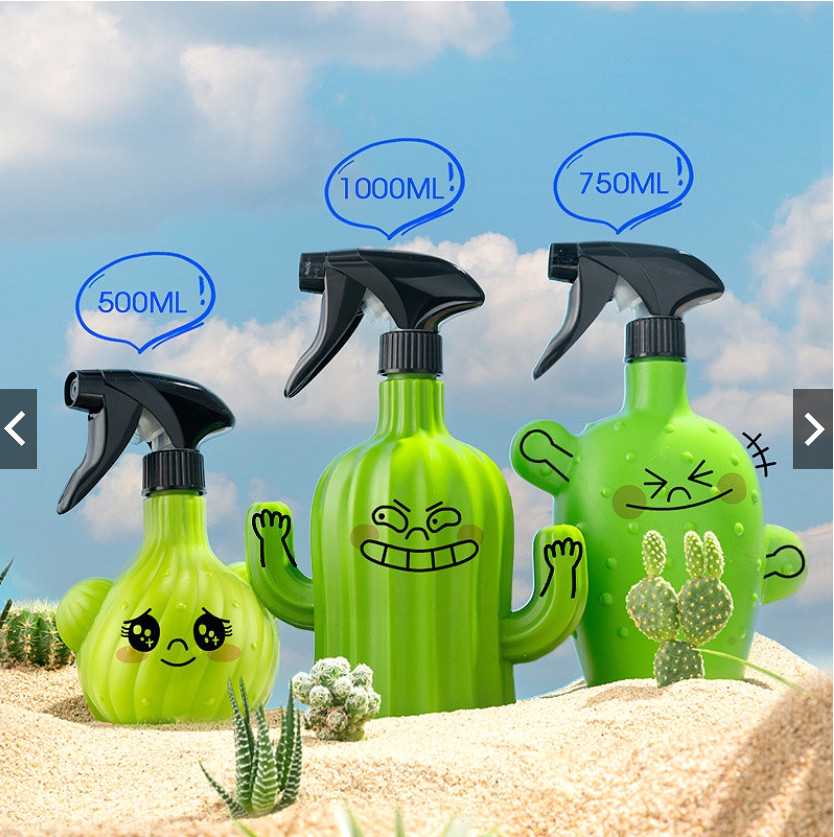 Bình Phun Sương Tưới Cây Cầm Tay Hình Xương Rồng Ngộ Ngĩnh