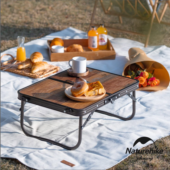 Bàn cắm trại MDF Vintage 2 mức chiều cao NatureHike NH20JJ028