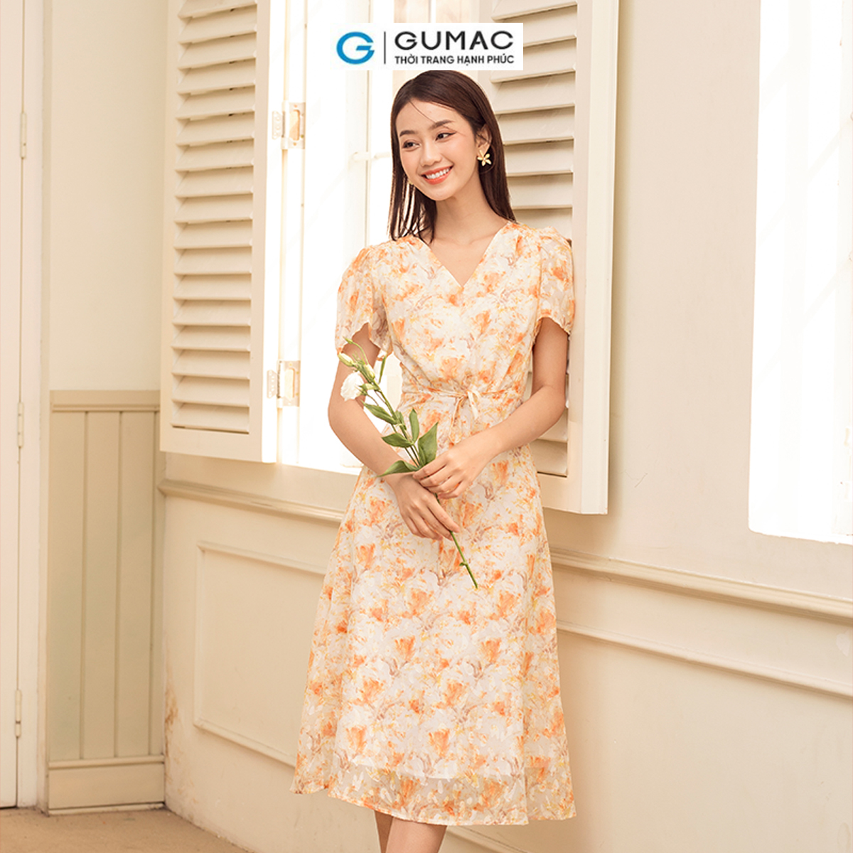 Đầm 2 lớp cổ V hoa thắt nơ eo nữ tính thanh lịch thời trang GUMAC DD06015
