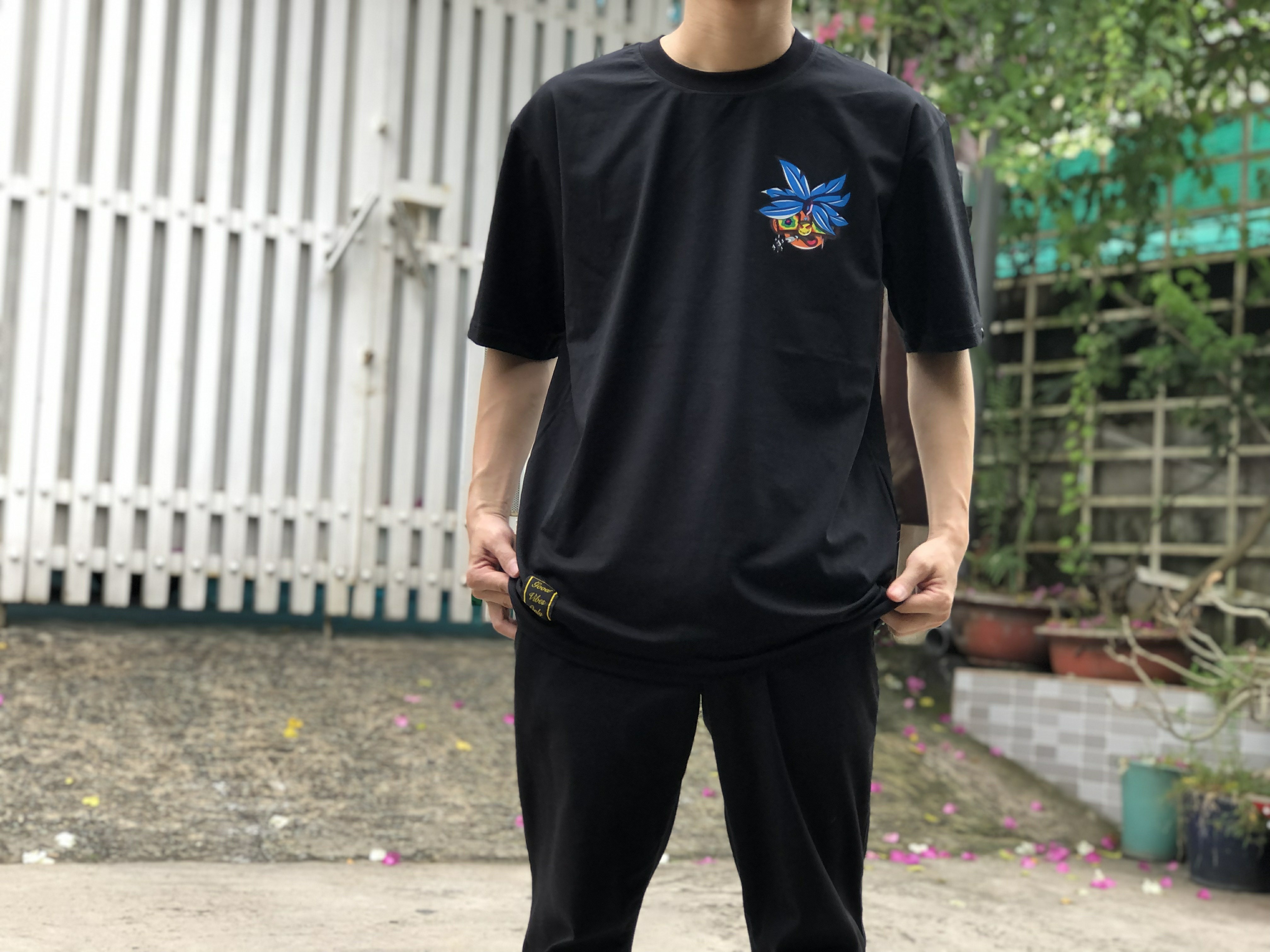 Áo thun unisex Blue Hair Color Guy