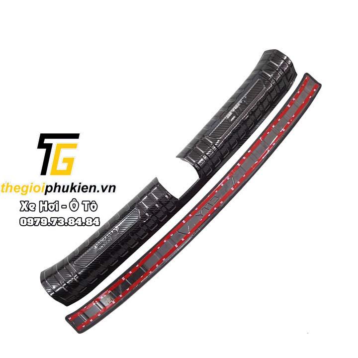 Bộ sản phẩm ỐP BẬC CỐP VÀ BẬC CỬA vân Carbon xe Honda City 2021