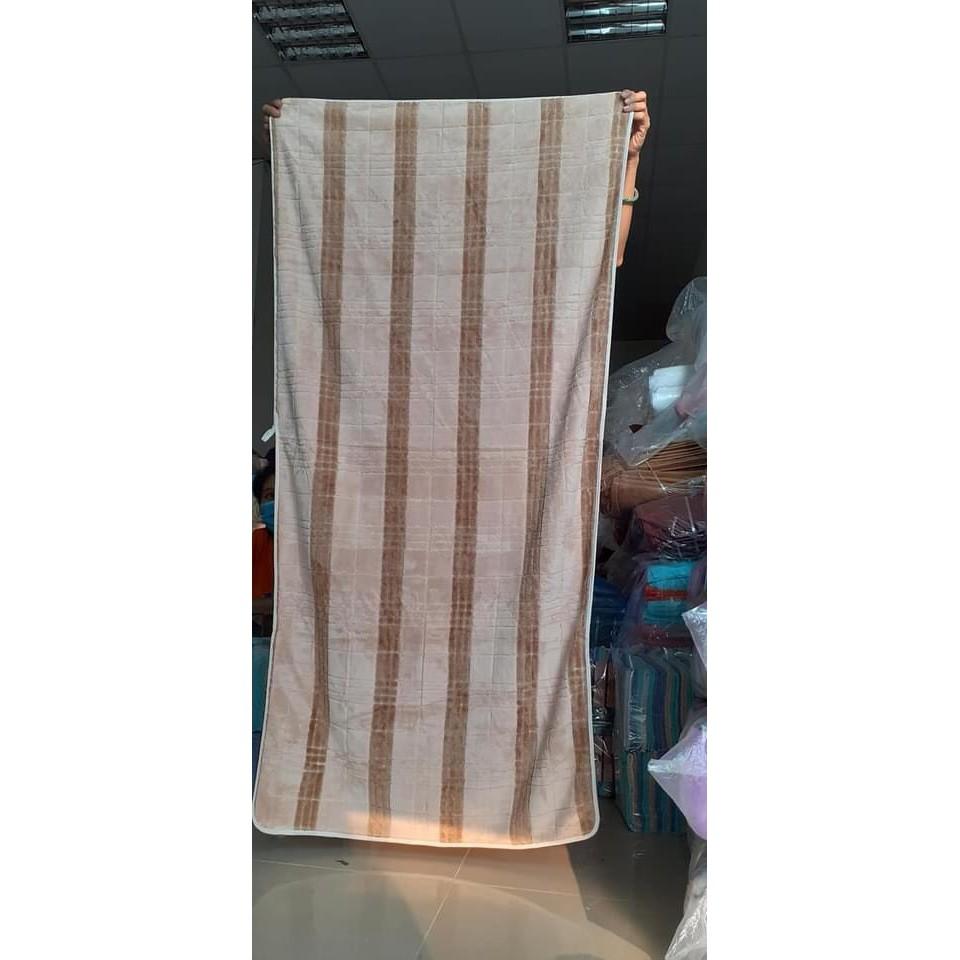 Khăn tắm kẻ xuất Hàn 70*140 cm, sang xịn mịn