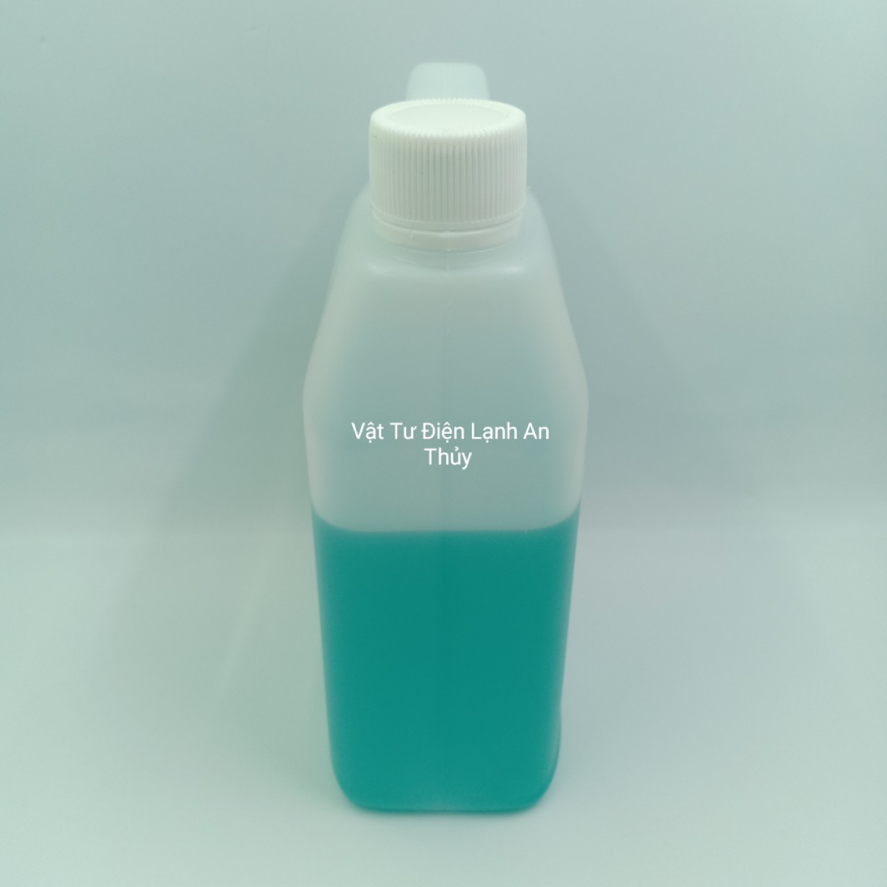 Dầu Lạnh Gas R134 Can Xanh