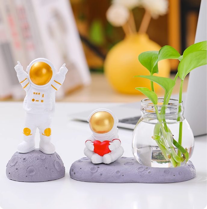 Trang trí thủy canh phi hành gia sáng tạo hàng có sẵn