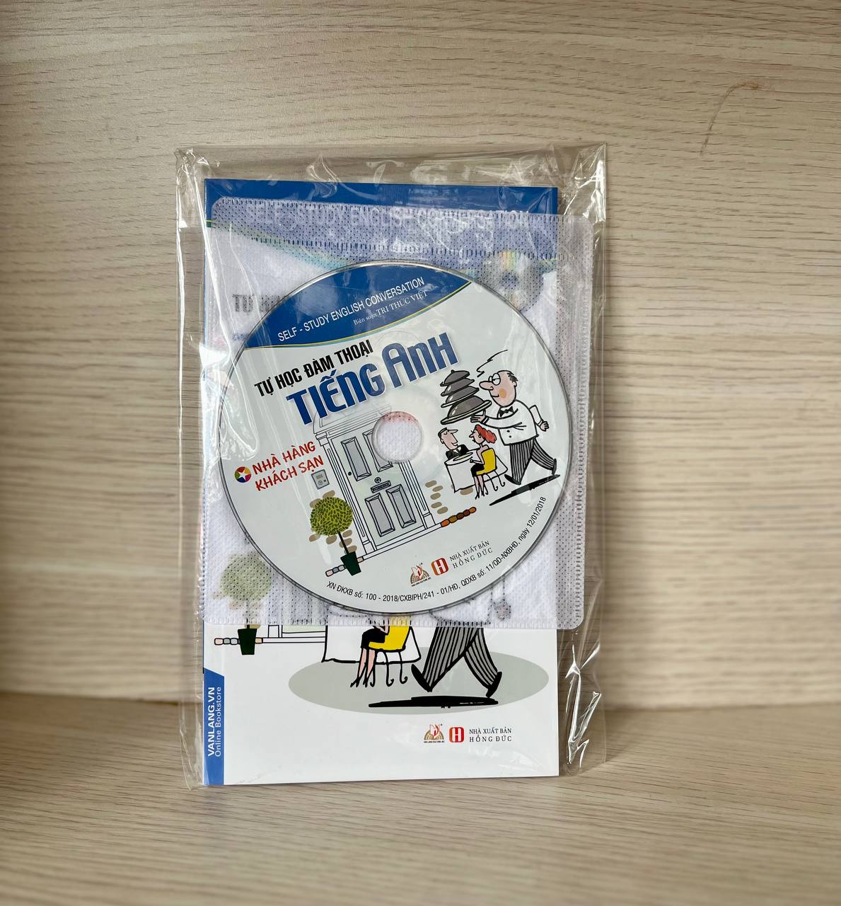 Tự Học Đàm Thoại Tiếng Anh Nhà Hàng Khách Sạn