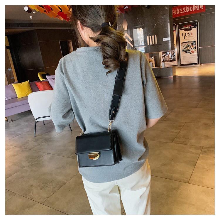 TÚI ĐEO CHÉO MINI ULZZANG THỜI TRANG NỮ CAO CẤP KHÓA TRÒN PHỤ KIỆN THỜI TRANG