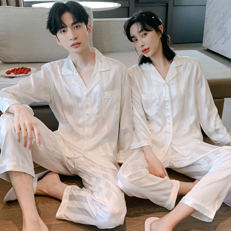 Đồ bộ Pyjama Nam chất liệu phi Lụa rũ, lạnh mềm mại,dù thời tiết xứ nóng vẫn dễ chiệu 88200