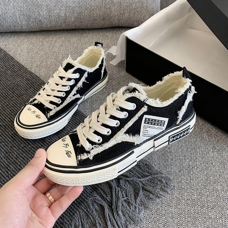 Giày sneaker nữ HAPU Xvessell styles rách phong cách mới nhất , siêu Hot Trend 2020