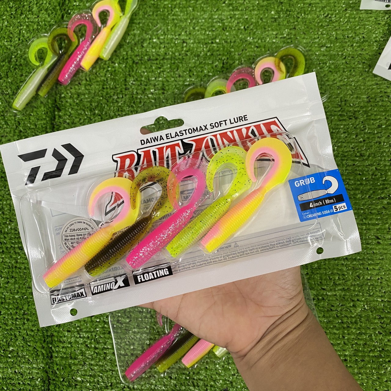 Mồi Mềm Daiwa Grub Gói 5 Con Dài 88mm Dùng Câu Lure Cá Lóc Chẽm Mú Nhồng Măng