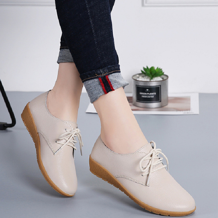 Ladies Flat Shoes Wild Soft Leather Casual Shoes Soft Bottom Driving Shoes