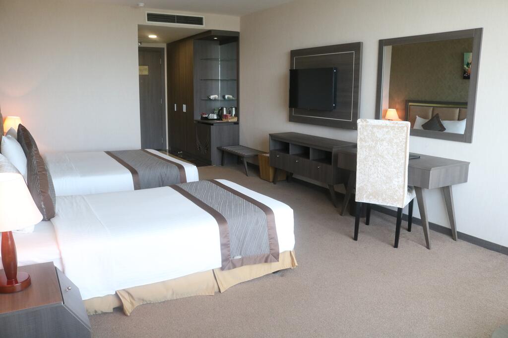 Combo Cần Thơ 3N2Đ: Mường Thanh Hotel 5*+ Xe Đưa Đón Sân Bay Cần Thơ - Tặng Tour Chợ Nổi