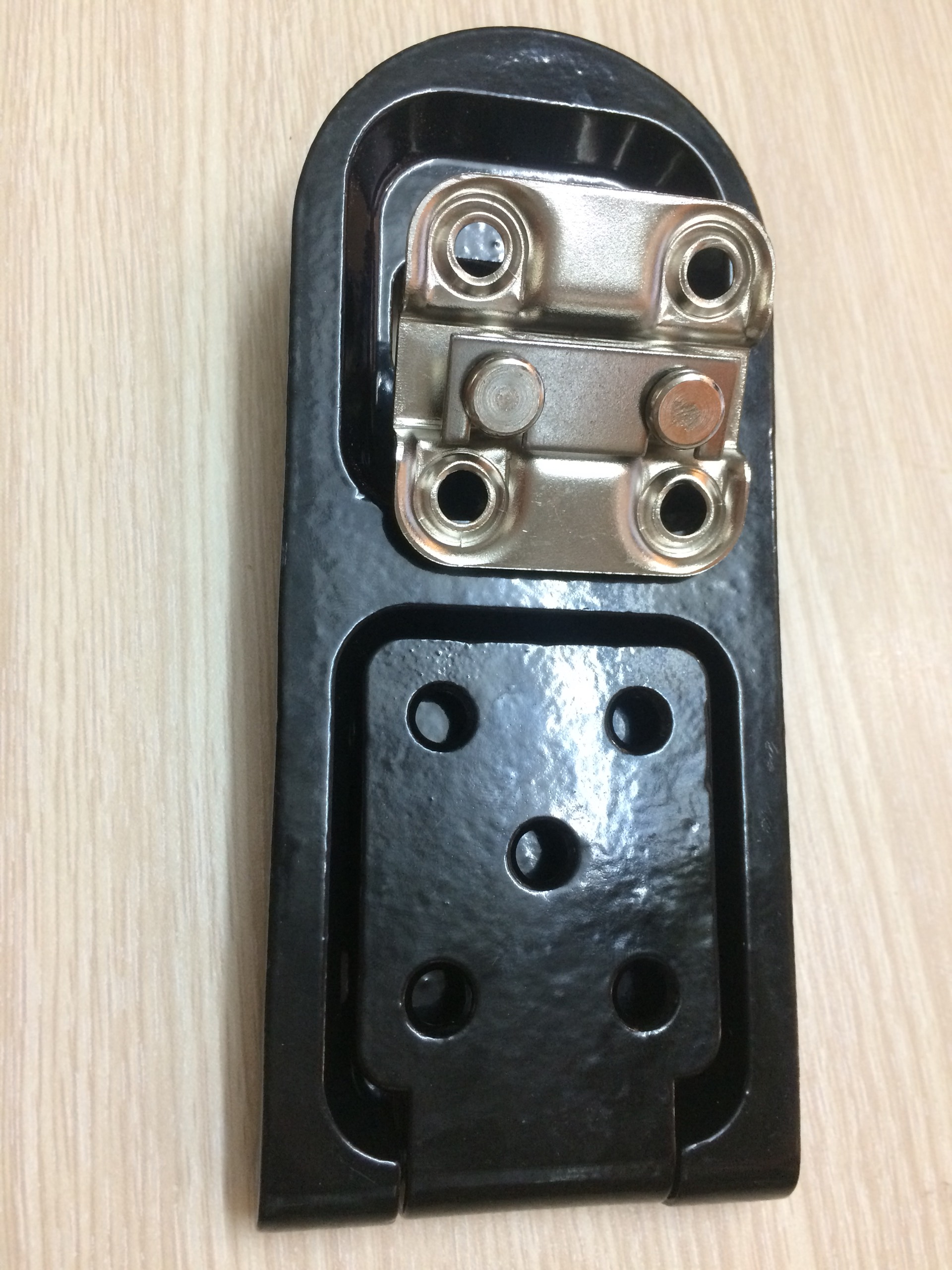 BẢN LỀ CỬA MASTER LOCK 724D