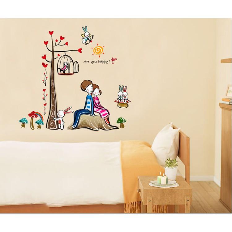 Decal trang trí tường - Cây trái tim lớn và đôi tình nhân đáng yêu