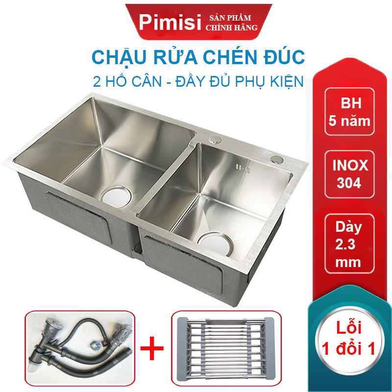 Chậu rửa chén bát inox 304 Pimisi đúc 2 hốc lệch, kích thước bồn rửa bát 78 x 43 - 82 x 45 cm làm từ thép không gỉ sus 304 đầy đủ xi phông loại to và kèm rổ đựng đồ dùng để rửa chén bát gắn được cả âm - dương bàn đá bếp | Hàng chính hãng