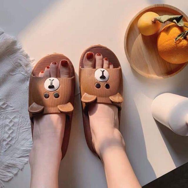 Giày dép gấu mũi trắng hottren