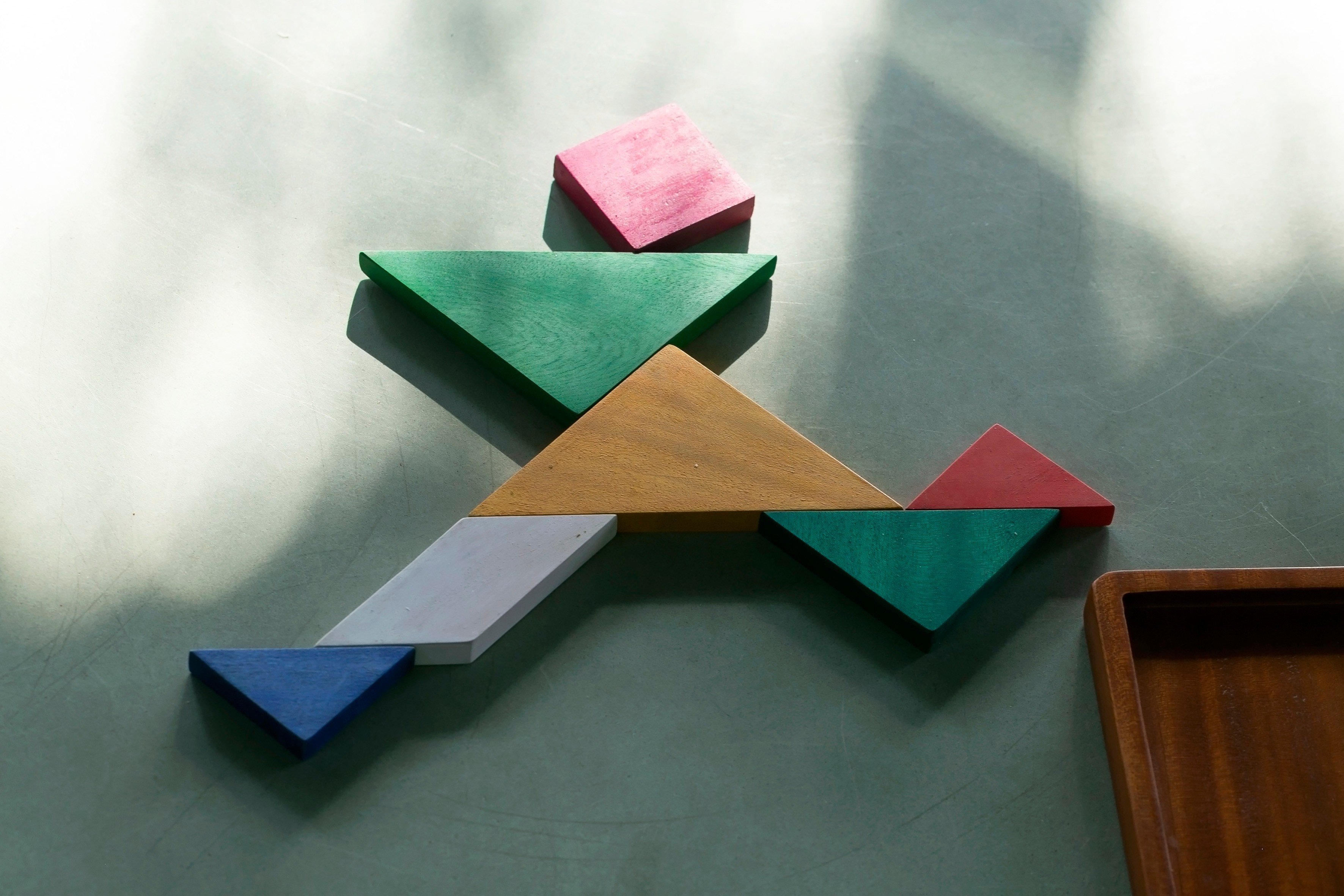 [Puzzle - Smart toy] Bộ xếp hình gỗ rèn luyện khả năng tưởng tượng và sáng tạo - Trí Uẩn - hình vuông 7 mảnh/ Square tangram 7 pieces (Đồ chơi gỗ)
