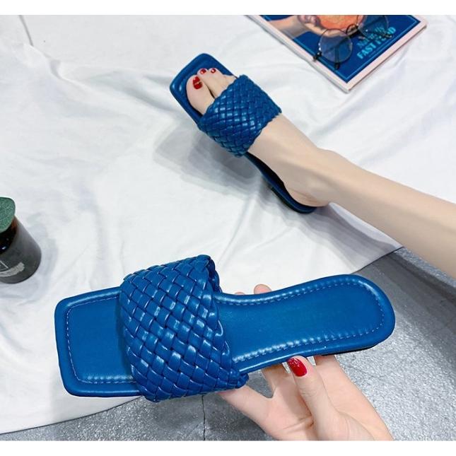 Dép Đế Bằng Thiết Kế Xinh Xắn Thời Trang Cho Nữ