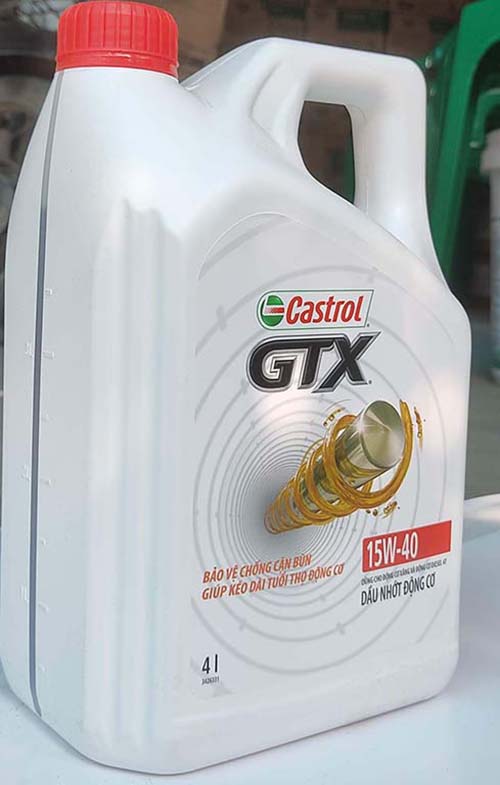 Dầu nhớt cho xe ô tô Castrol GTX 15W-40 (Can 4 Lit)