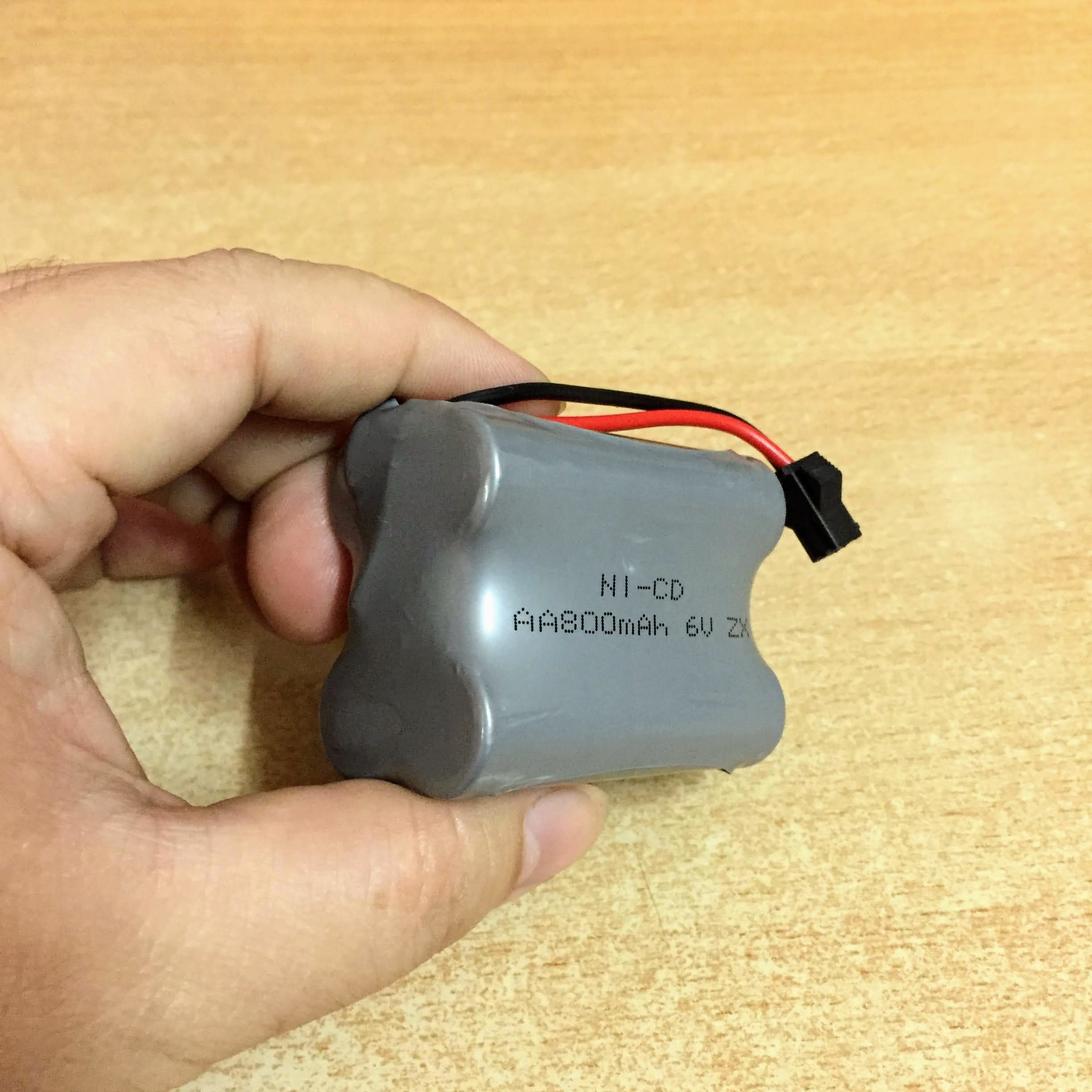 Pin sạc 6V dung lượng 800mAh xếp tầng chân cắm Jack SM càng cua đen