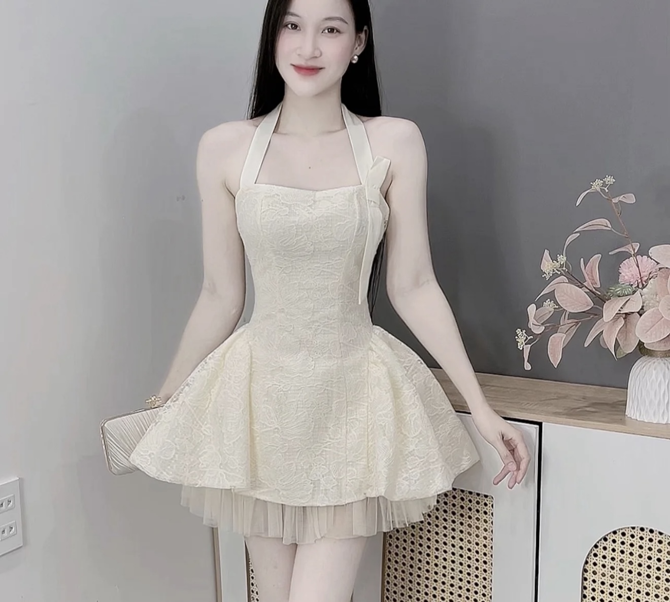 Váy thiết kế cổ yếm dáng ngắn xoè bồng nơ bên cao cấp