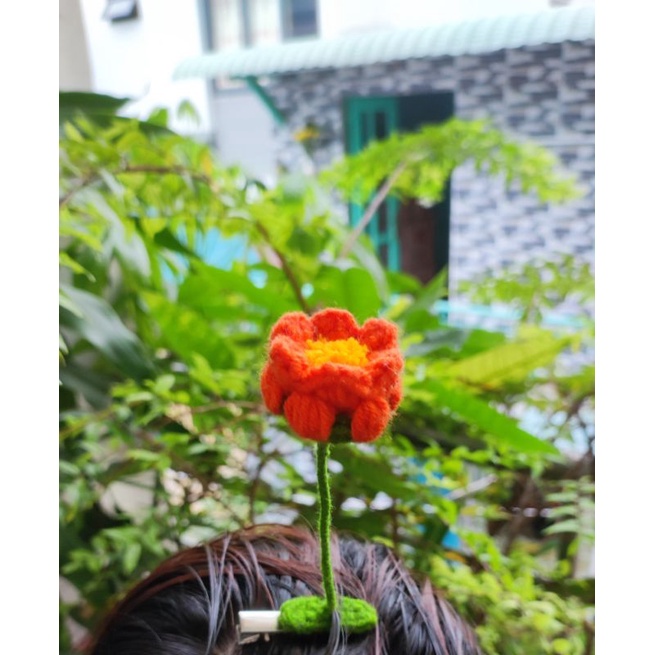 Kẹp tóc mái hình bông hoa lắc lư dễ thương
