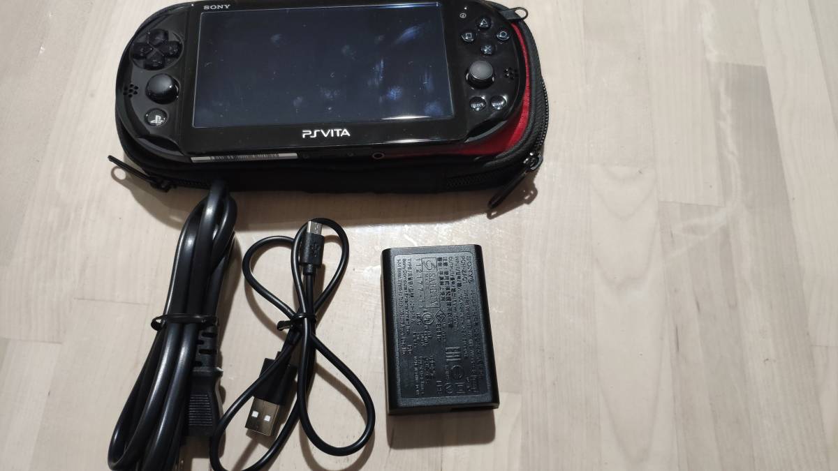 Củ nguồn kèm dây usb cho máy psvita 2000