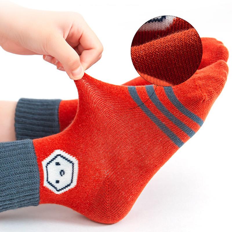 Children's Socks for Men and Women Big Children Children In Tube Socks Breathable Sweat-absorbent MM