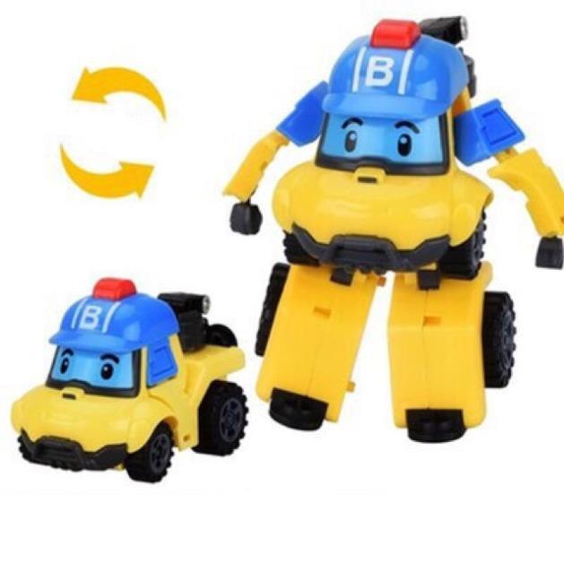 - 1 chú Robocar biến hình.