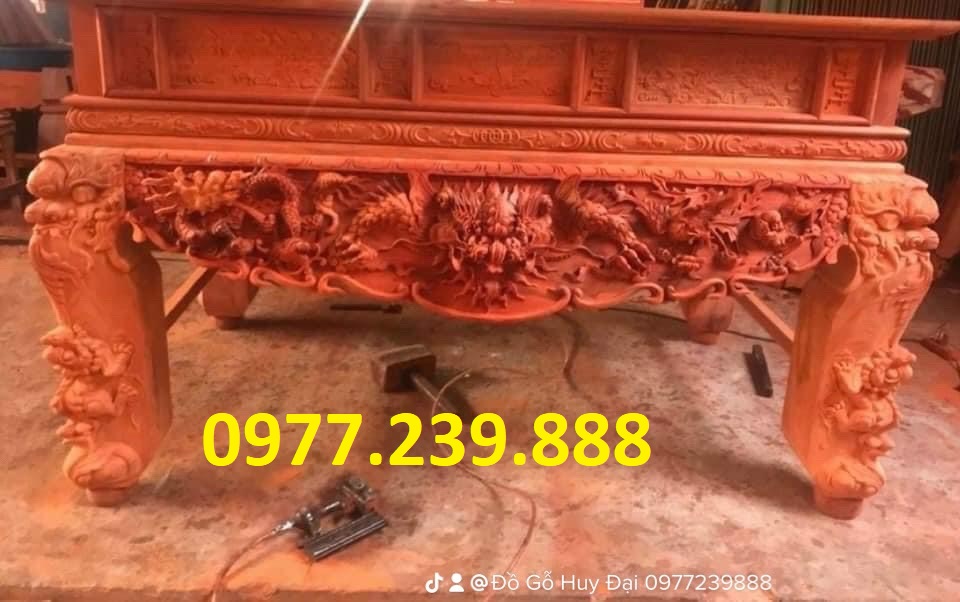 Sập thờ gỗ hương chân