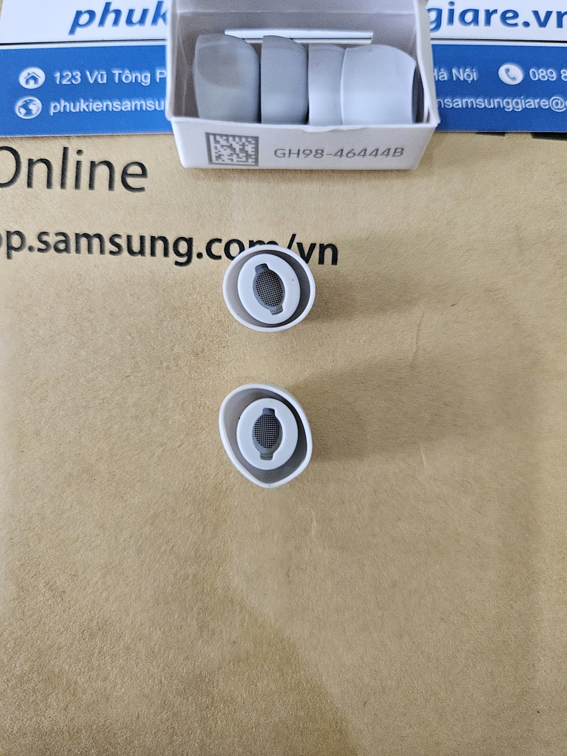 Núm Tai Nghe Samsung BudsPro- R190. Hàng Chính Hãng Có Màng Lọc