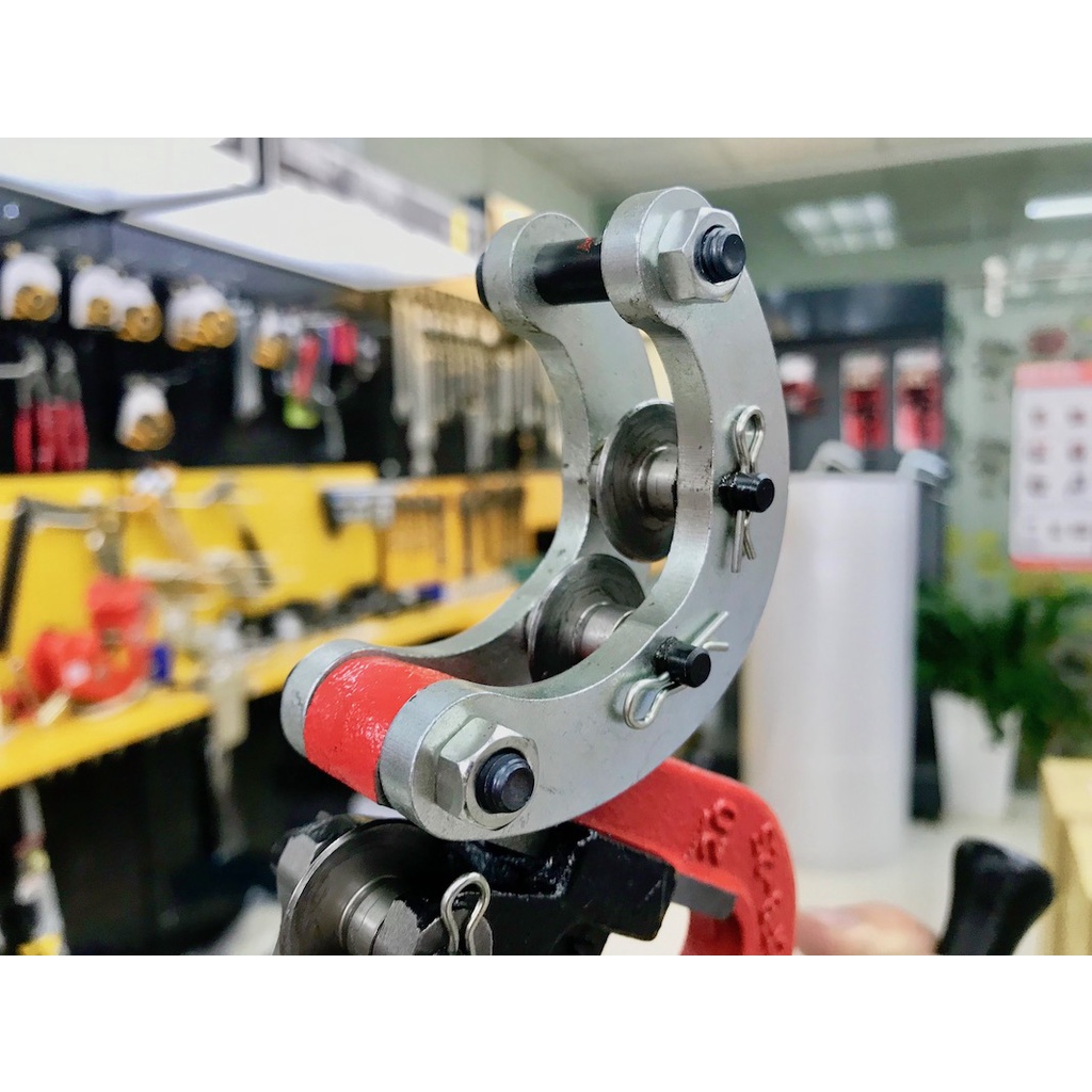 PCFB-25 Dao cắt ống 4 lưỡi, đường kính ống từ 21 -38 mm MCC