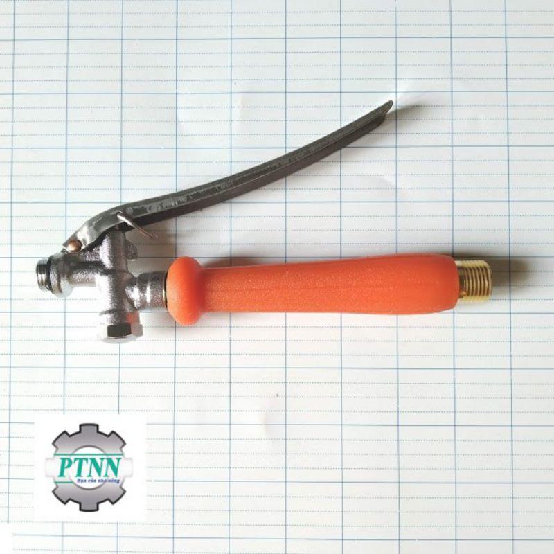 Tay cầm khoá bóp in ốc xịt cây cảnh