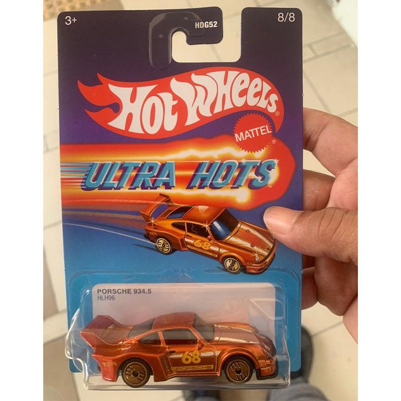 Đồ Chơi HOT WHEELS Siêu Xe Ultra Hots -Porsche 934.5 HLH96/HDG52