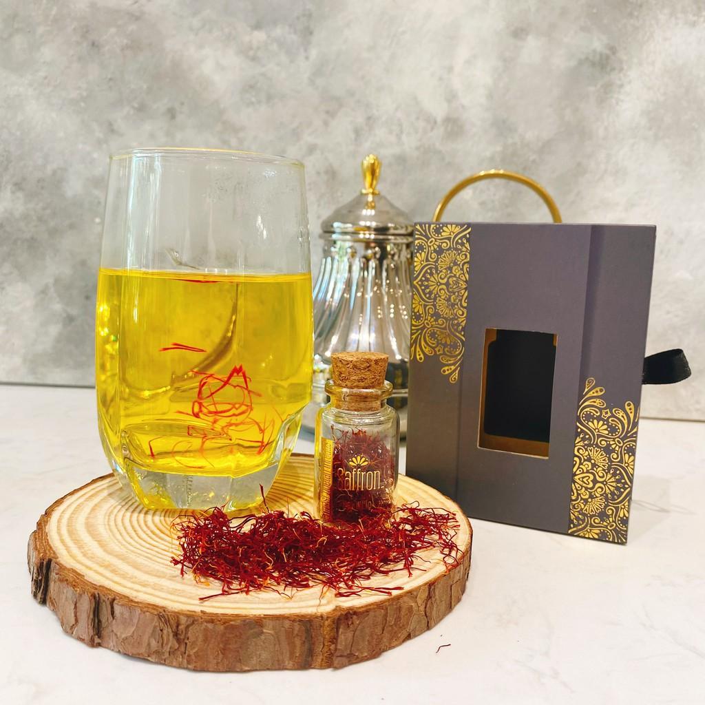 Nhụy Hoa Nghệ Tây Saffron từ Tây Tạng với hũ thuỷ tinh nhỏ tiện dụng 1g & 2g