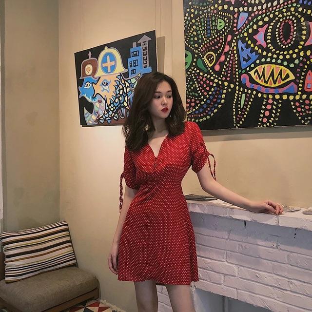 Váy chấm bi Hàn