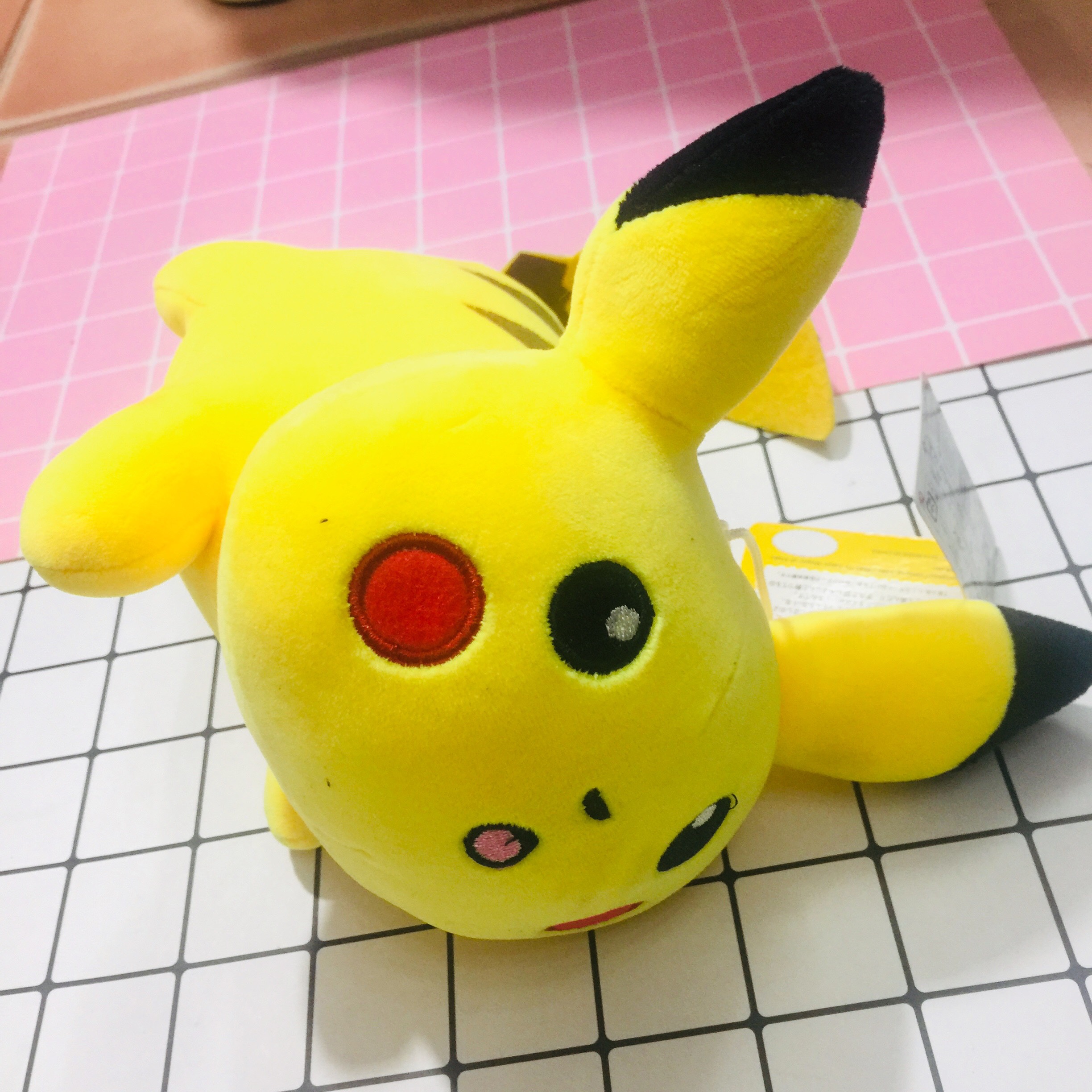 Gấu bông Pikachu nhiều mẫu khác nhau ngẫu nhiên