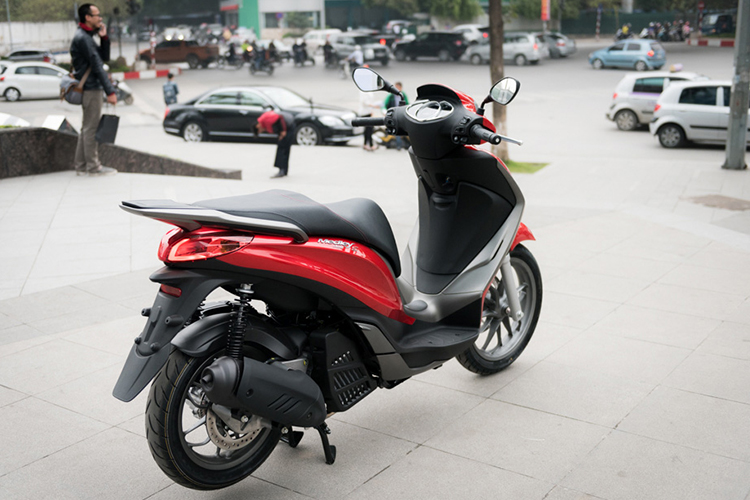 Xe Máy Piaggio Medley ABS - Đỏ