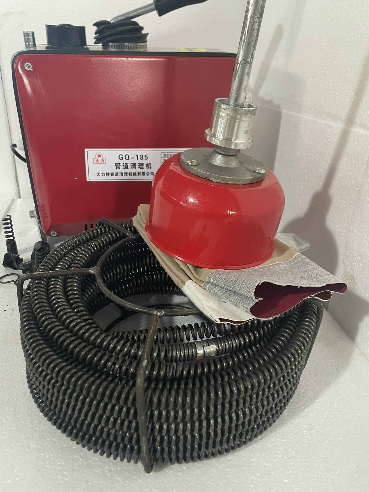 Máy thông tắc GQ185-1000W tặng kèm kèm cuộn dây đường kính 16mm dài 15m và 4,5 mét dây lò xo phi 8