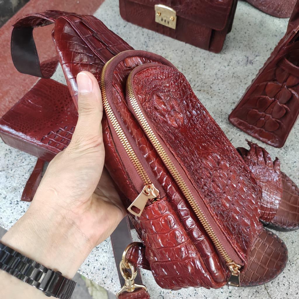 Túi nam đeo ngực cá sấu nâu đỏ siêu đẹp