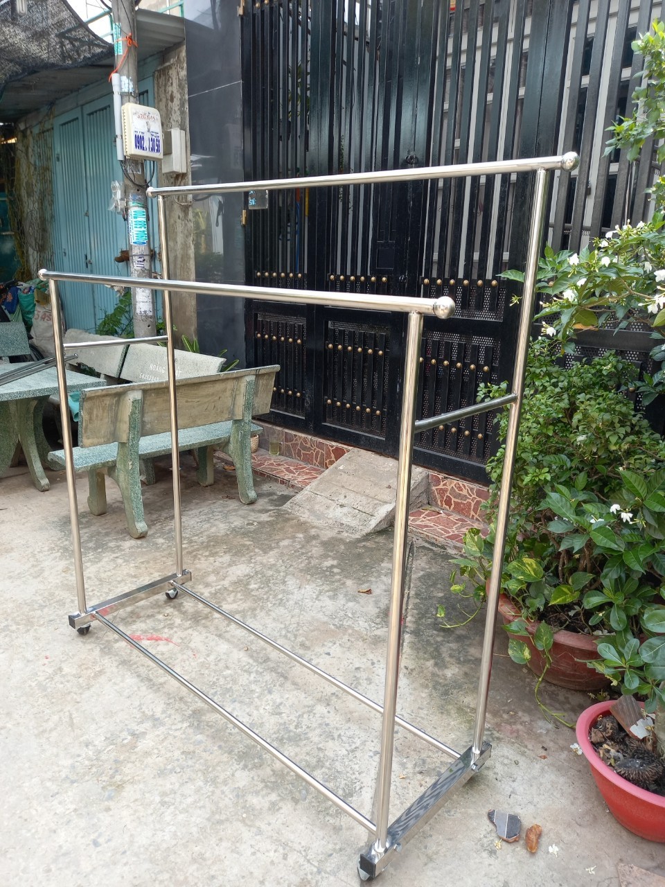 Giá phơi đồ, sào phơi quần áo ĐÔI inox chân hộp vuông