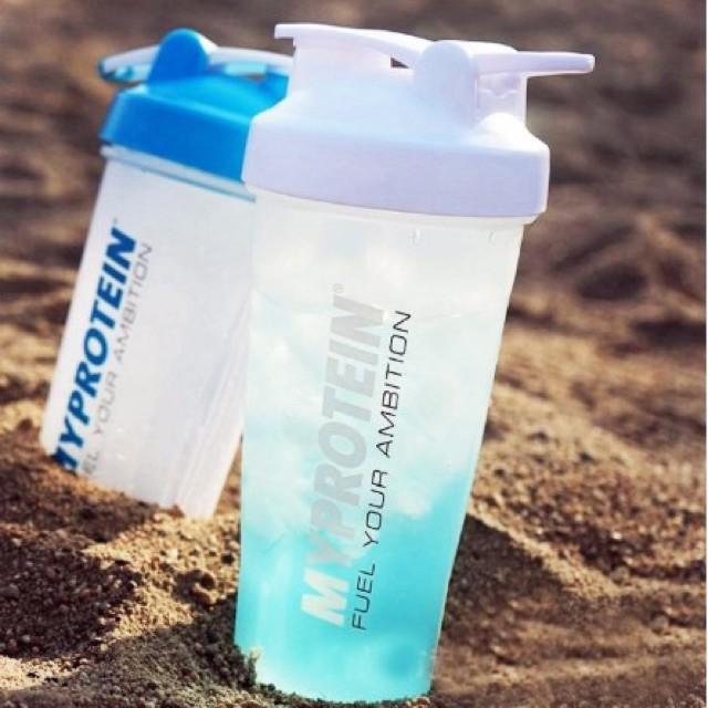 Bình nước thể thao, tập gym, chạy bộ dung tích 600ml size 9,5 x 22cm