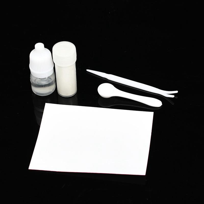 Keo dính răng nanh giả