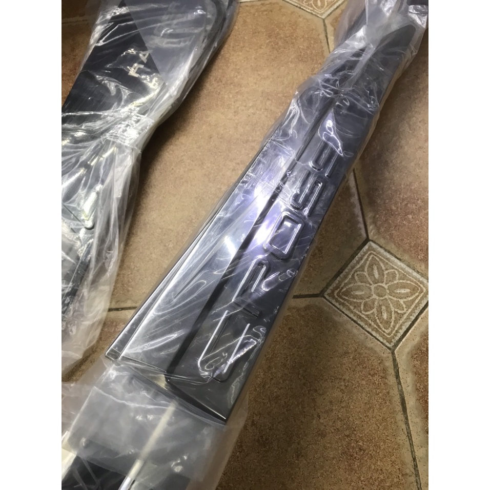 Nẹp sườn, ốp hông sườn xe Toyota Corolla Cross 2020- 2023 - Bản to siêu đẹp, vừa theo xe