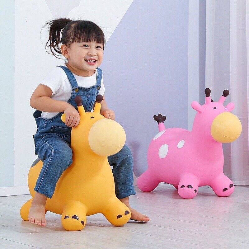 Thú Nhún Bơm Hơi Hình Con bò sữa Cho Bé