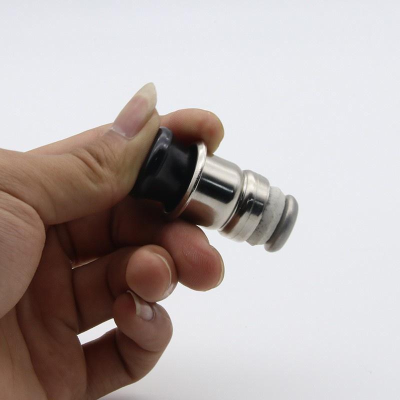 Tẩu châm thuốc trên ô tô - 12v / 24v hợp kim siêu bền dành cho tài xế xe tải loại phổ thông