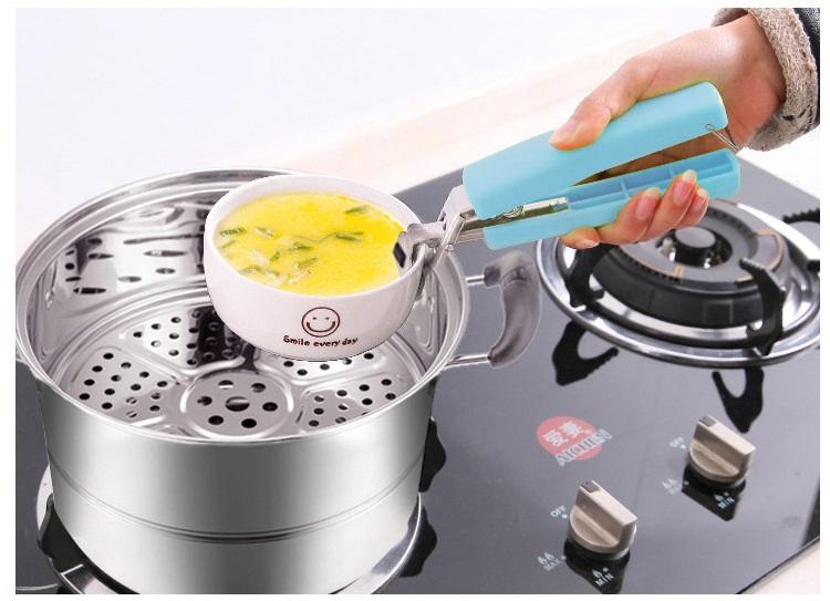 Dụng cụ kẹp gắp dĩa nóng có miếng lót cao su chống trầy xước tô, dĩa