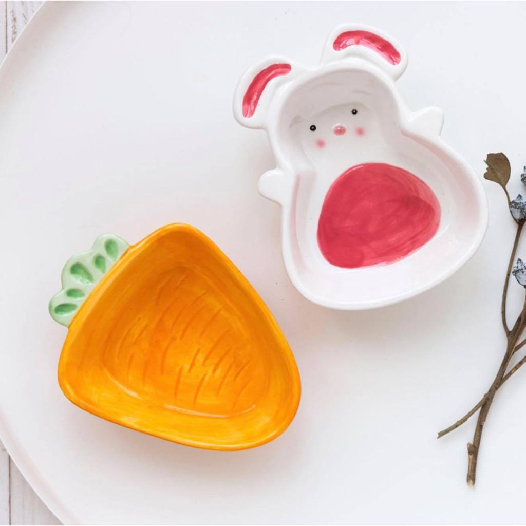 Chén cà rốt và thỏ